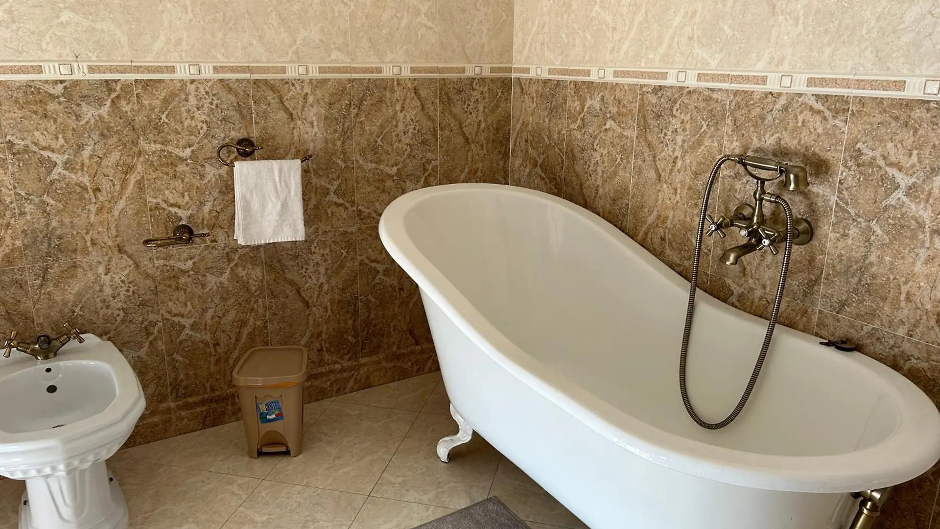 Luxury_C3 Apartment Naples 0*,  Italy